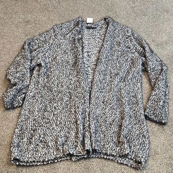 NWT Lane Bryant Women's Open Knit Cardigan Sweater Sz 22/24 - Picture 1 of 7